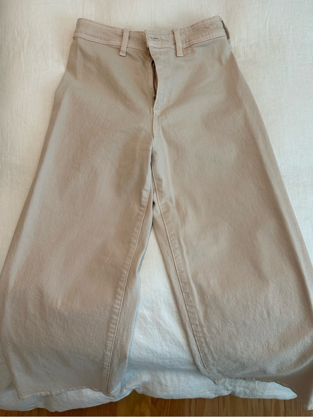 Universal Thread “Sailor” Wide-Leg Jeans - Light Tan